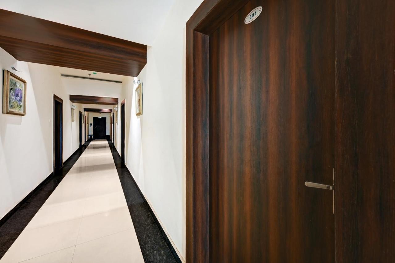 Отель Townhouse Oak Pentagon Residency Бхубанешвара Экстерьер фото
