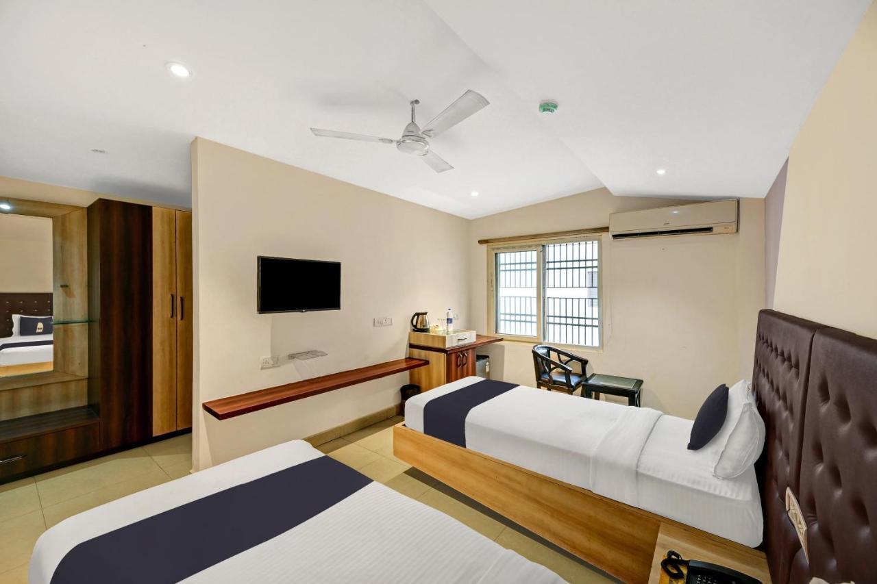 Отель Townhouse Oak Pentagon Residency Бхубанешвара Экстерьер фото