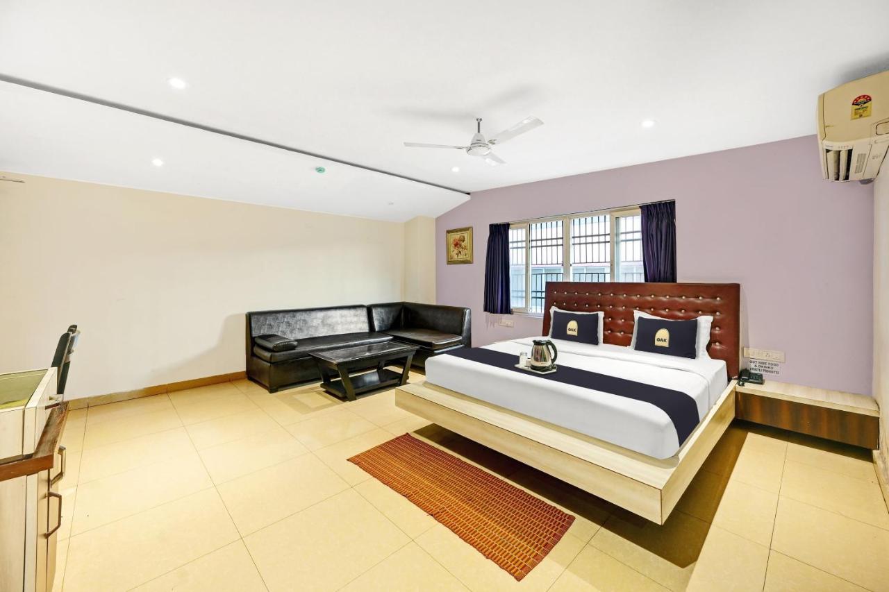 Отель Townhouse Oak Pentagon Residency Бхубанешвара Экстерьер фото